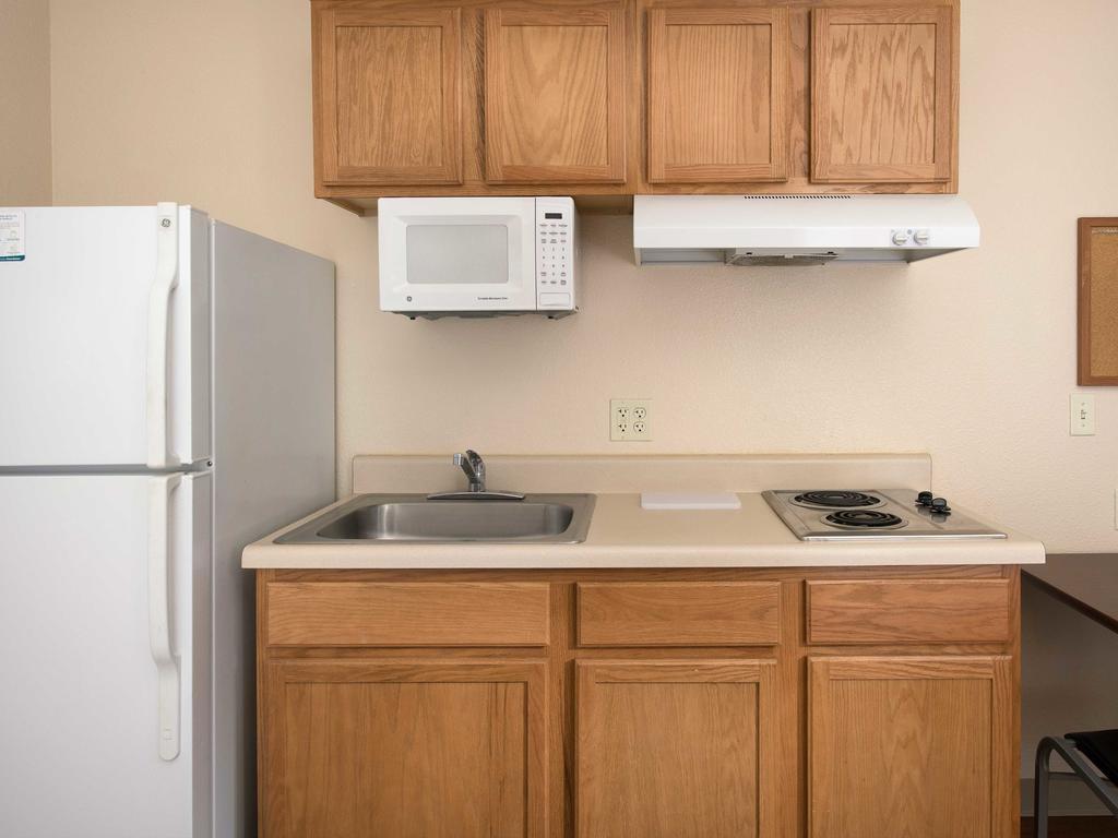 Woodspring Suites Kansas City Mission Merriam Exteriér fotografie